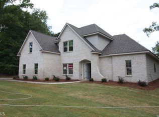 402 Lakeview Way, Lagrange, GA 30241