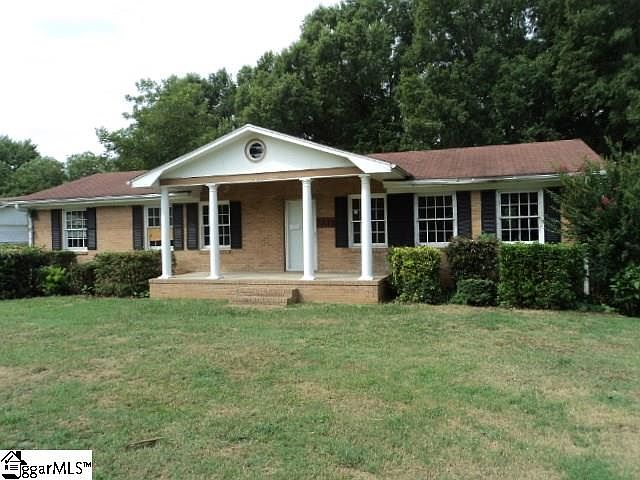 1st image of 112 Fairlane Dr