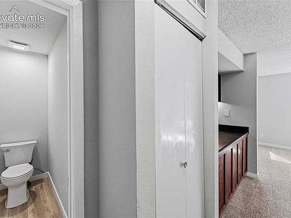 3rd image of 935 Saturn Dr Unit 203
