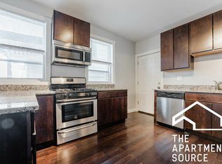 2968 N Ridgeway Ave #1R, Chicago, IL 60618
