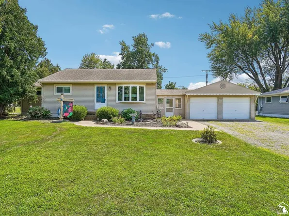 2915 Toben Rd, Carleton, MI 48117
