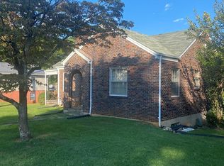 201 Moss St, Martinsville, VA 24112