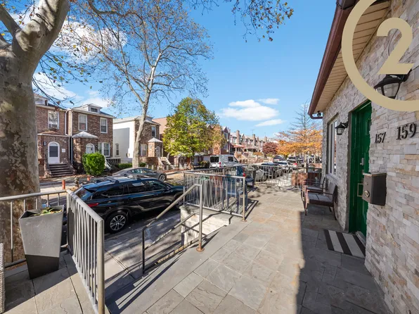 159 Lake Street image 2 of 15