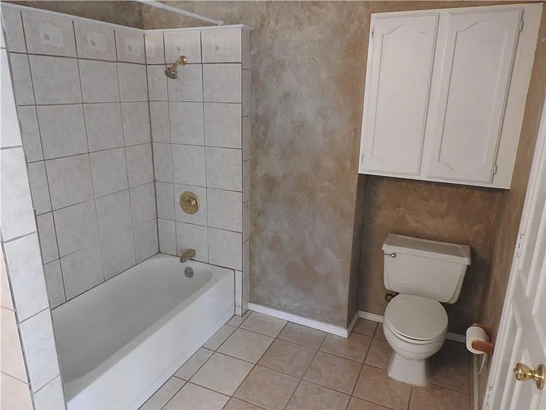 248 Jefferson Pkwy — Photo 15