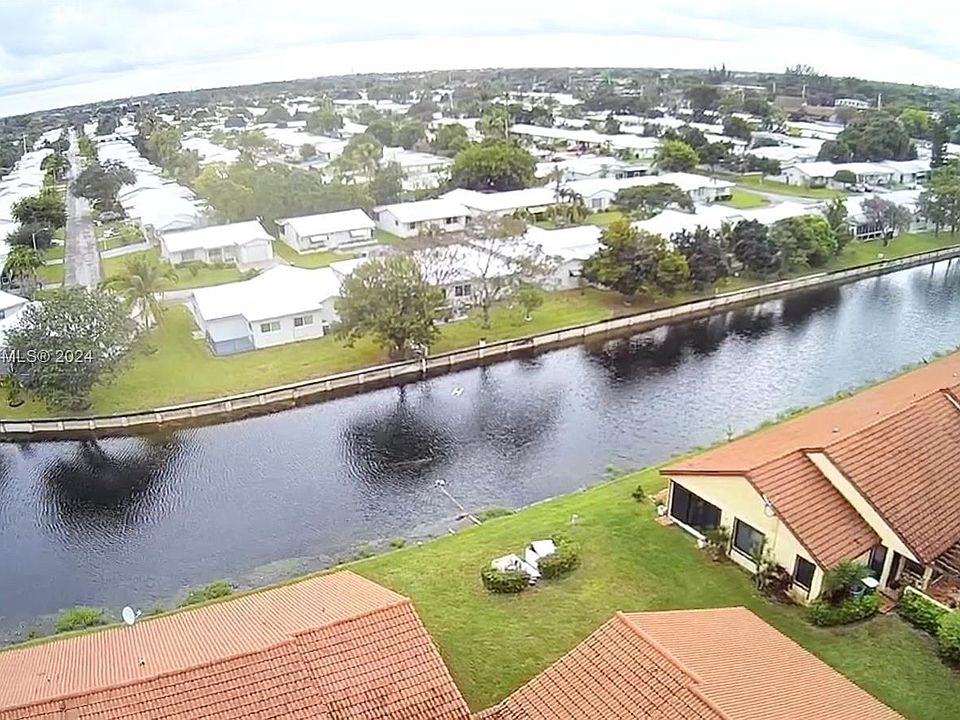 1st image of 7208 Primrose Ln #7208