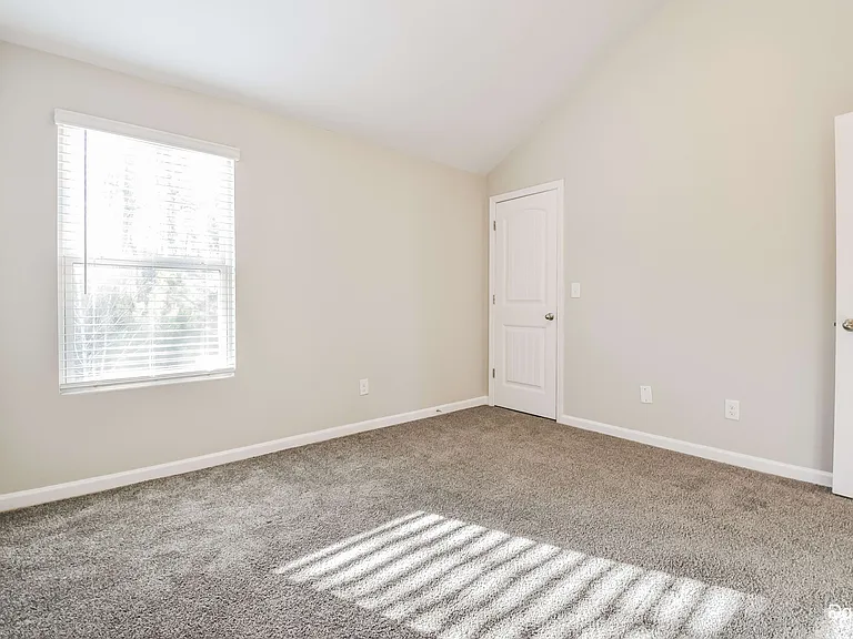4995 Rapahoe Trl — Photo 13