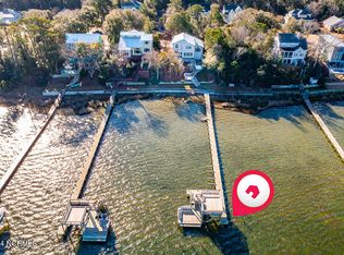 7520 Sound Dr, Emerald Isle, NC 28594