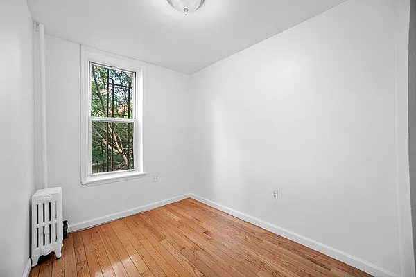 Rented by Brick Real Estate | media 10