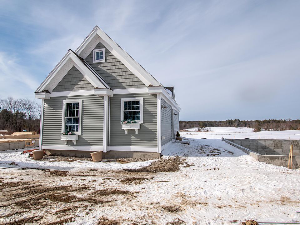 2nd image of 994 Portland Rd #28