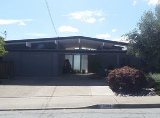 5494 Greenridge Rd, Castro Valley, CA 94552