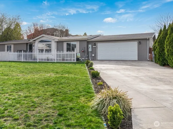 1630 Cactus Loop, Richland, WA 98352