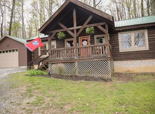 20 Woodacres Dr, Monterey, TN 38574