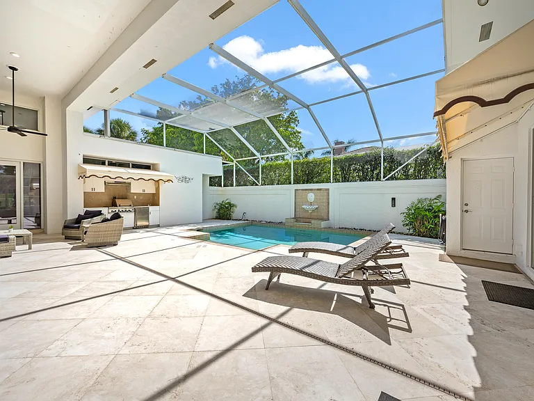114 Waters Edge Dr — Photo 22