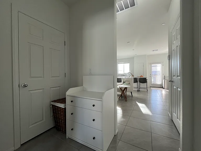 6142 Garden Oasis St — Photo 4