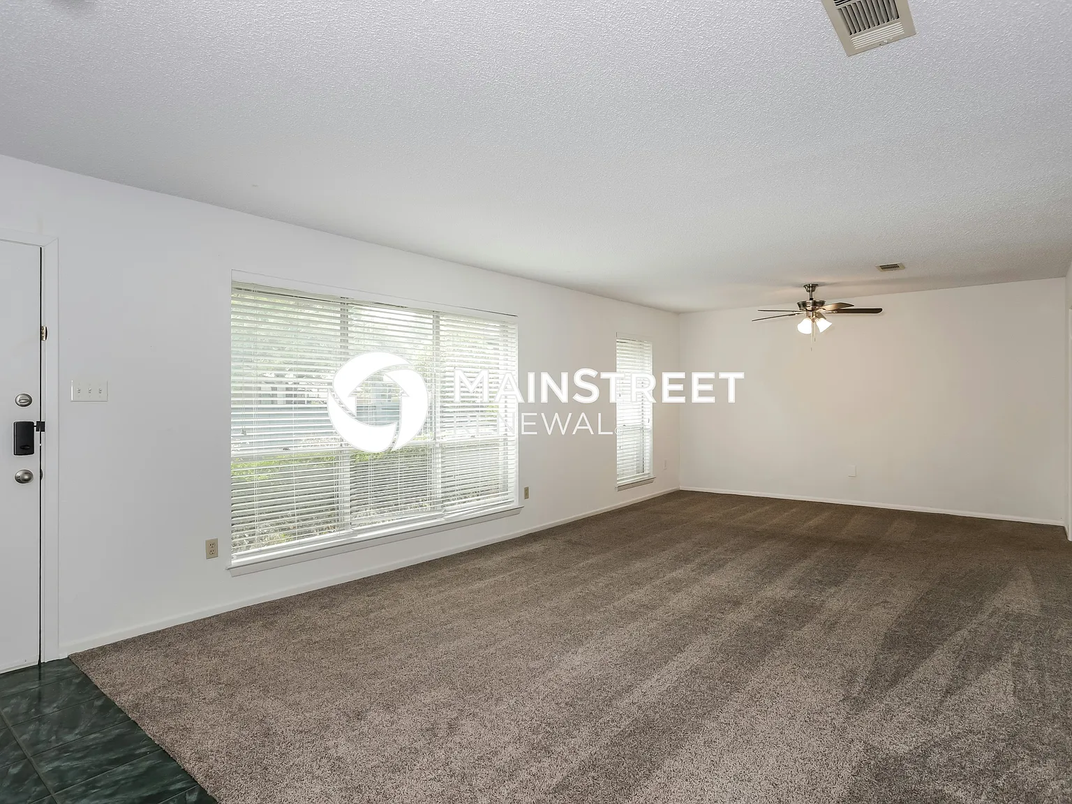5213 South Dr — Photo 3
