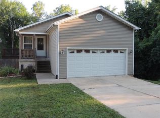 1498 Meramec Ave, Pacific, MO