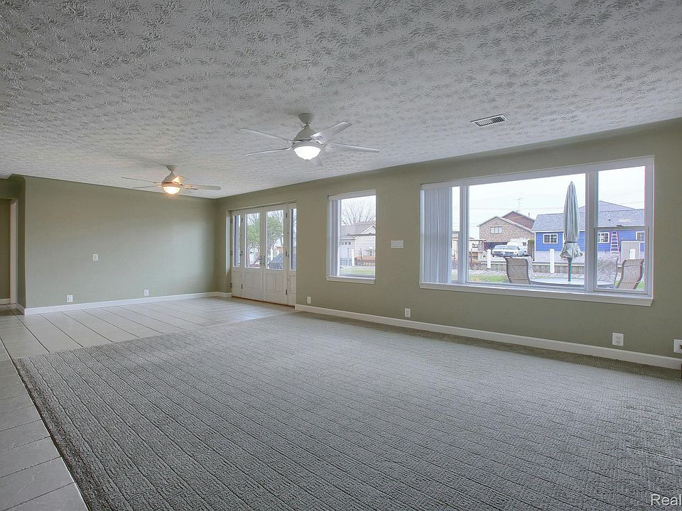 46070 Edgewater Dr, photo 23