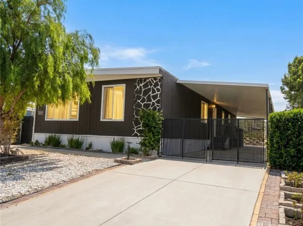 13870 Rodeo Dr, Victorville, CA 92395