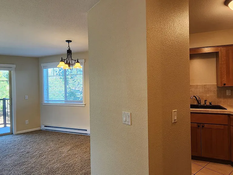 Westridge Apartments — Photo 46