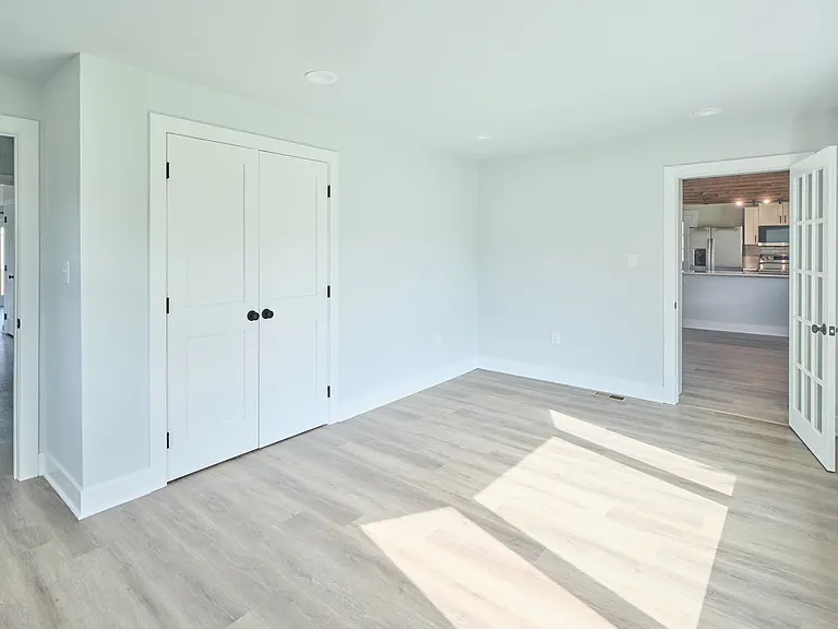 4325 Lehnenberg Rd — Photo 17