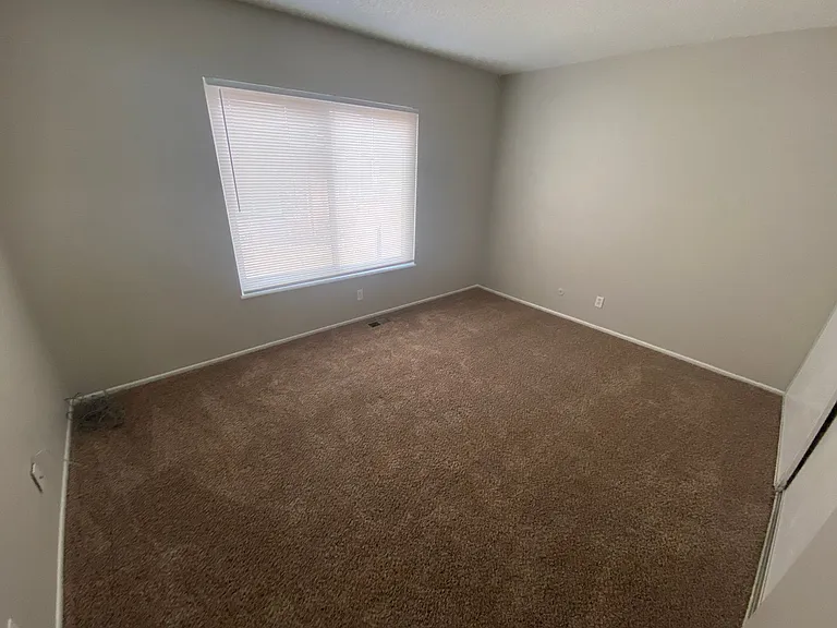 3562 S Kittredge St #A — Photo 10