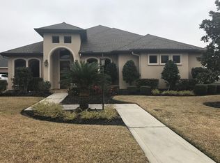 82 Victoria Dr W, Montgomery, TX 77356