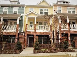1009 Frank Page Dr, Cary, NC 27511