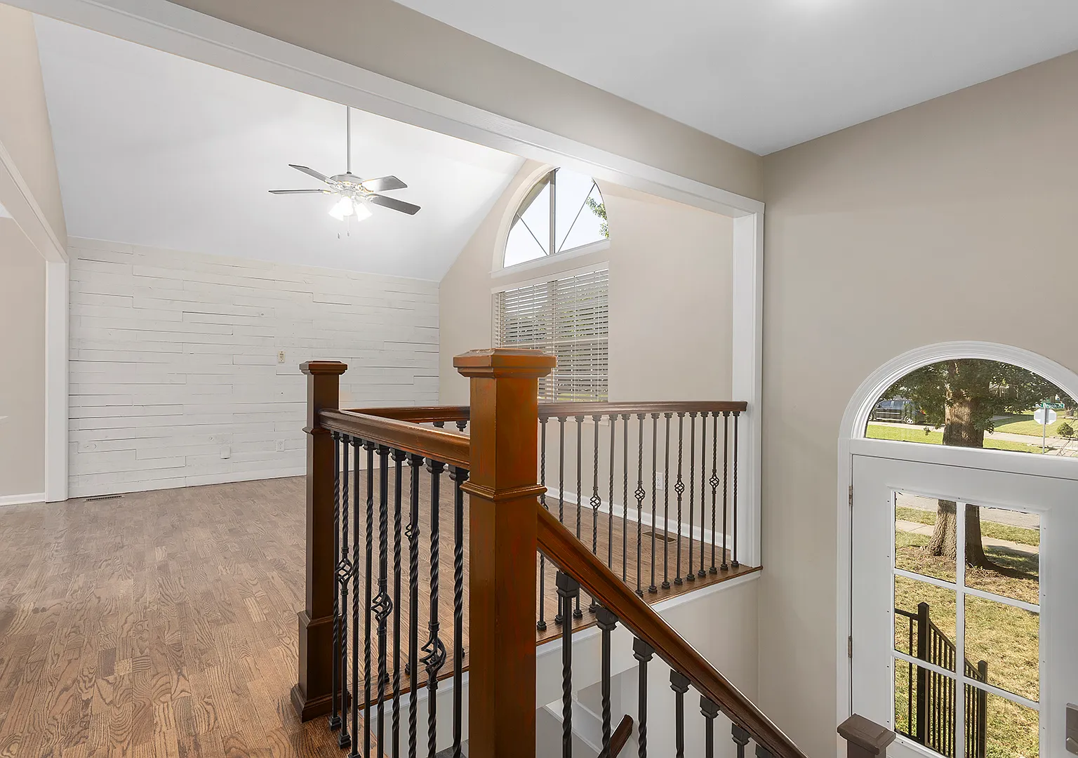 3 bed, 1500 sqft, $2,350 — Photo 3