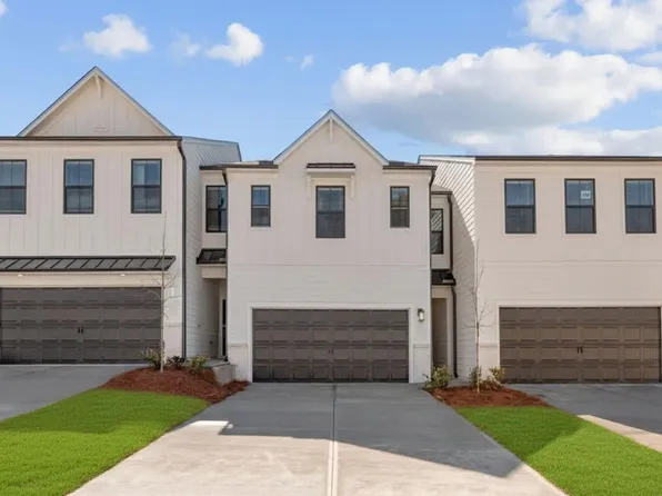 7437 Quinn Pl, Flowery Branch, GA 30542