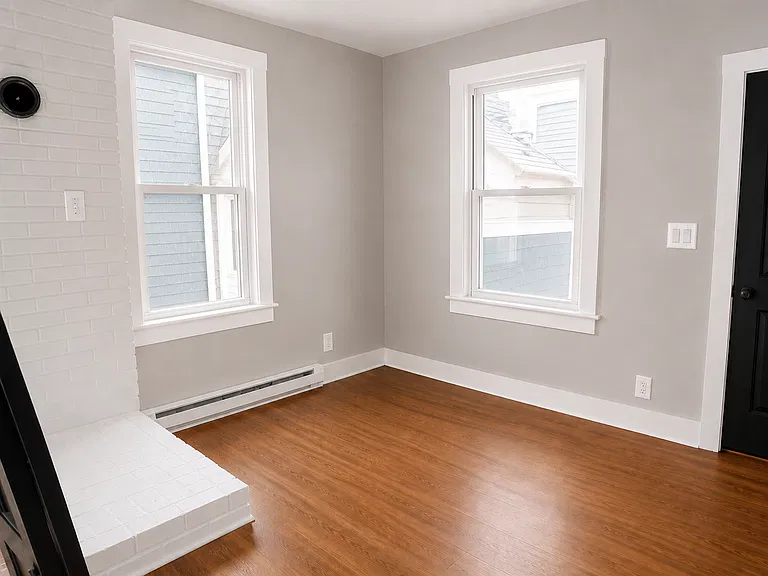 115 Wall St #1 — Photo 8