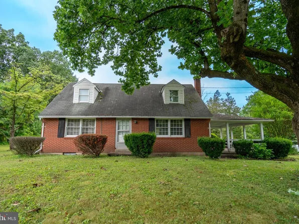 3106 Kutztown Rd, East Greenville, PA 18041