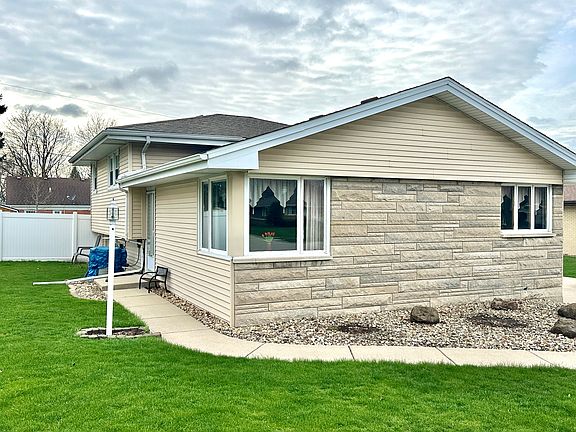 2nd image of 621 Bethel Dr