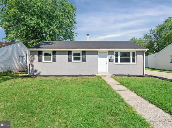 2203 Henlopen Ave, Wilmington, DE 19804