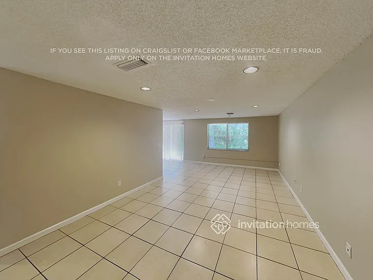 16123 Sandcrest Way — Photo 4