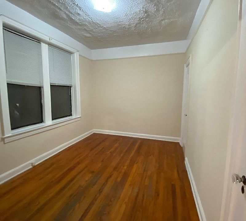 2nd image of 957 67th St #B10