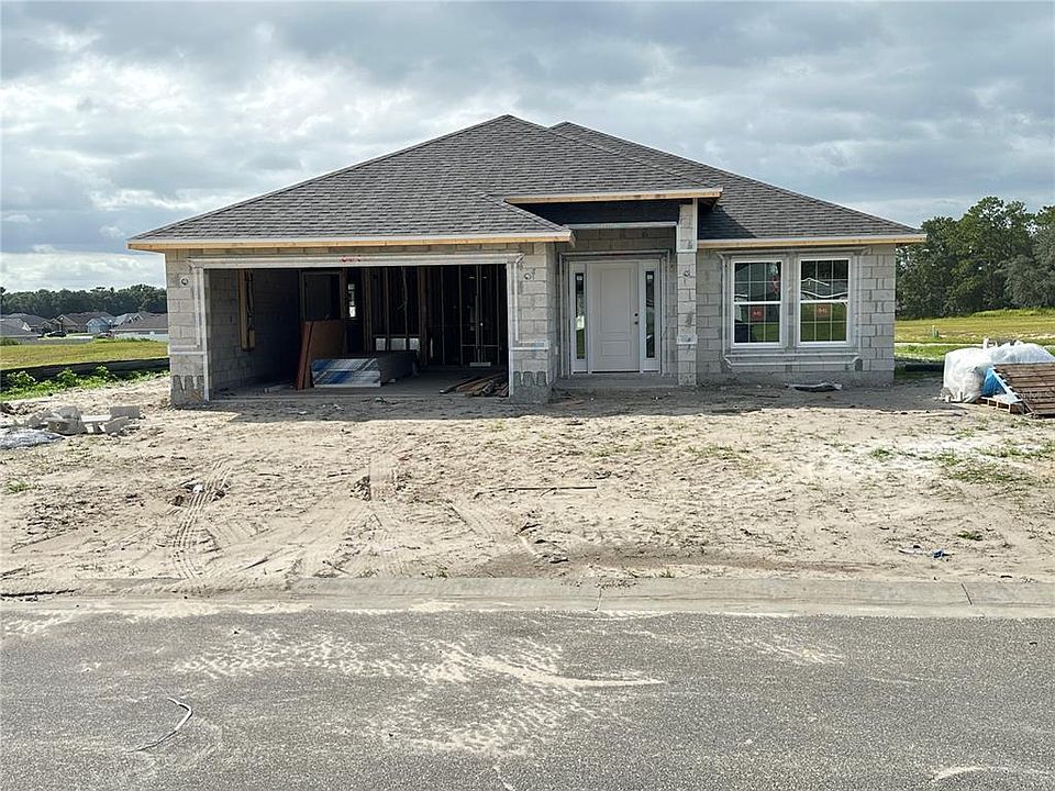 1st image of 4497 NE 31st Pl