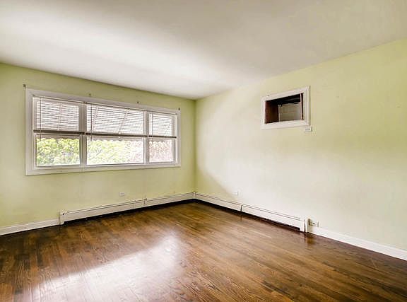 2nd image of 3743 S 52nd Ct