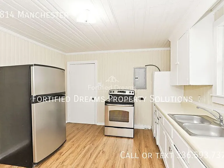 2814 Manchester St — Photo 6
