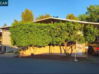 16 Surf Dr, Pittsburg, CA, 94565