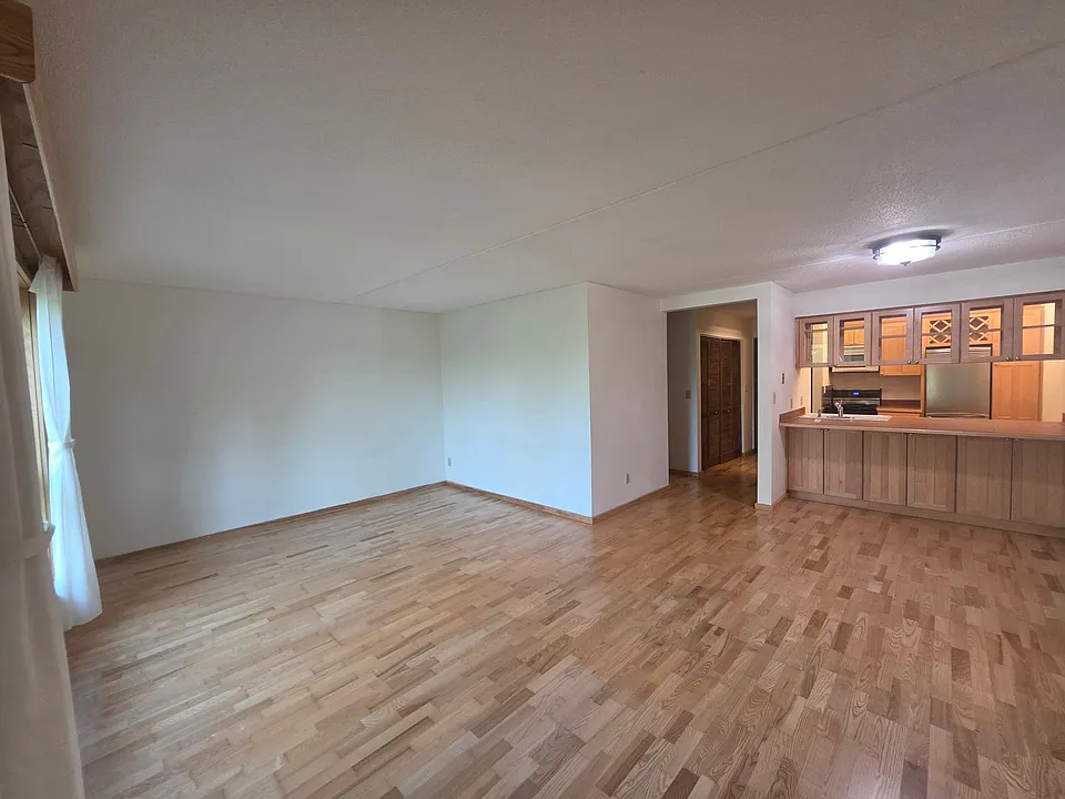6670 Vernon Ave #409