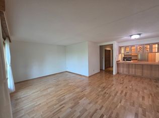 6670 Vernon Ave #409, Edina, MN 55436