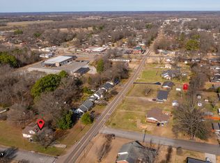 1200 S College St, Trenton, TN 38382