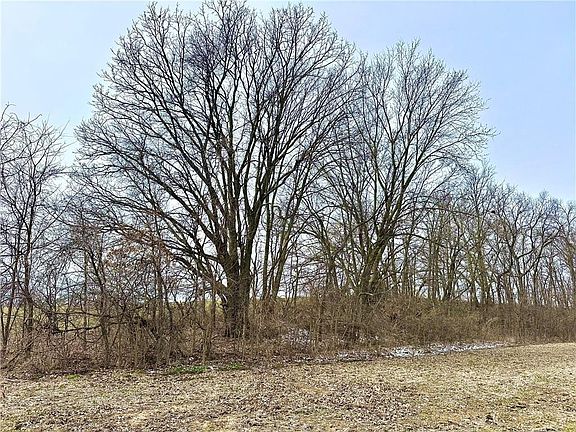 4th image of NW 401st Rd