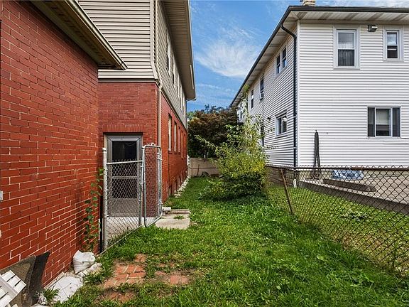 5th image of 594-596 Hope St