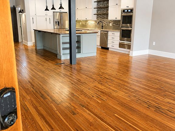 3rd image of 708 4th Ave