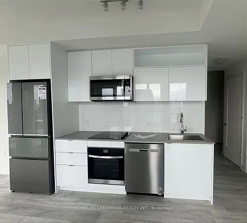 70 Princess St #901 Photo 1