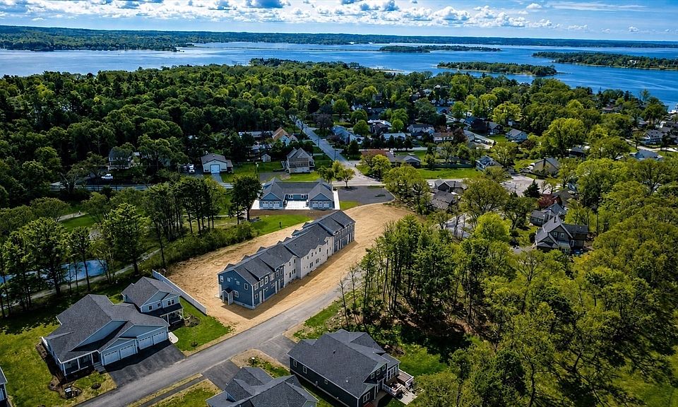 1st image of 36 Starboard Rd #D