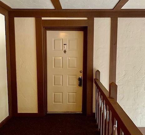 4th image of 74 Foxwood Cir
