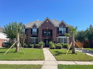 306 Pinnacle Cove Ct, League City, TX 77573