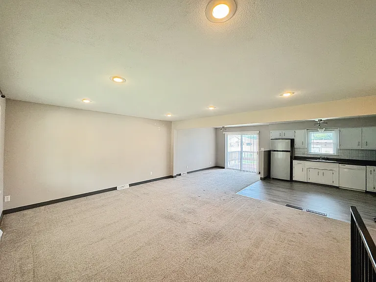 835 E Gay St — Photo 5